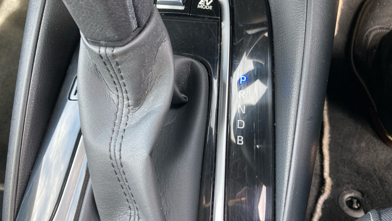 Toyota Corolla 1.8 VVT-i Hybrid Icon Tech 5dr CVT Hybrid Estate